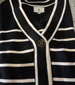 Size 2X Womens black & white stripe Kerry Cardigan. New & NOT worn.